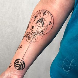 Geometric Alchemy Forearm Tattoo by Andreanna Iakovidis. #geometrictattoo #alchemytattoo #finelinetattoo #delicatetattoo #forearmtattoo #sacredgeometry 