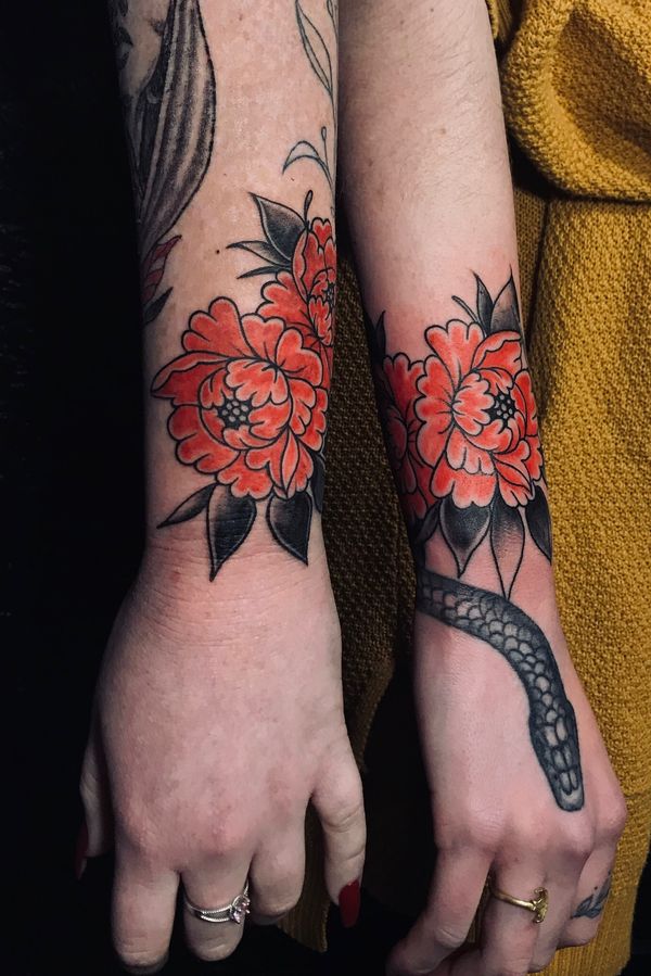 Tattoo from Rainë Mackenzie