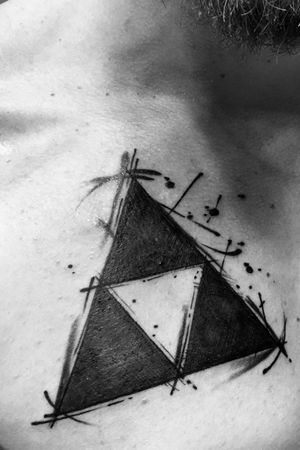 Triforce tattoo #triforce #zelda #zeldatattoo #ocarinaoftime done by Anthony Abbott IG: @tattonytoo 