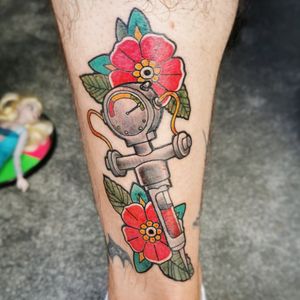 Stimpak (from the Fallout video game series)My 11th tattoo by Peter Watts. 8th August 2020.