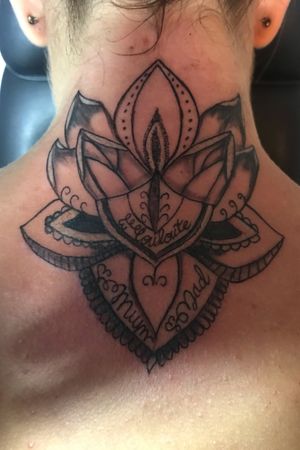 Neck lotus tribute to her parents 