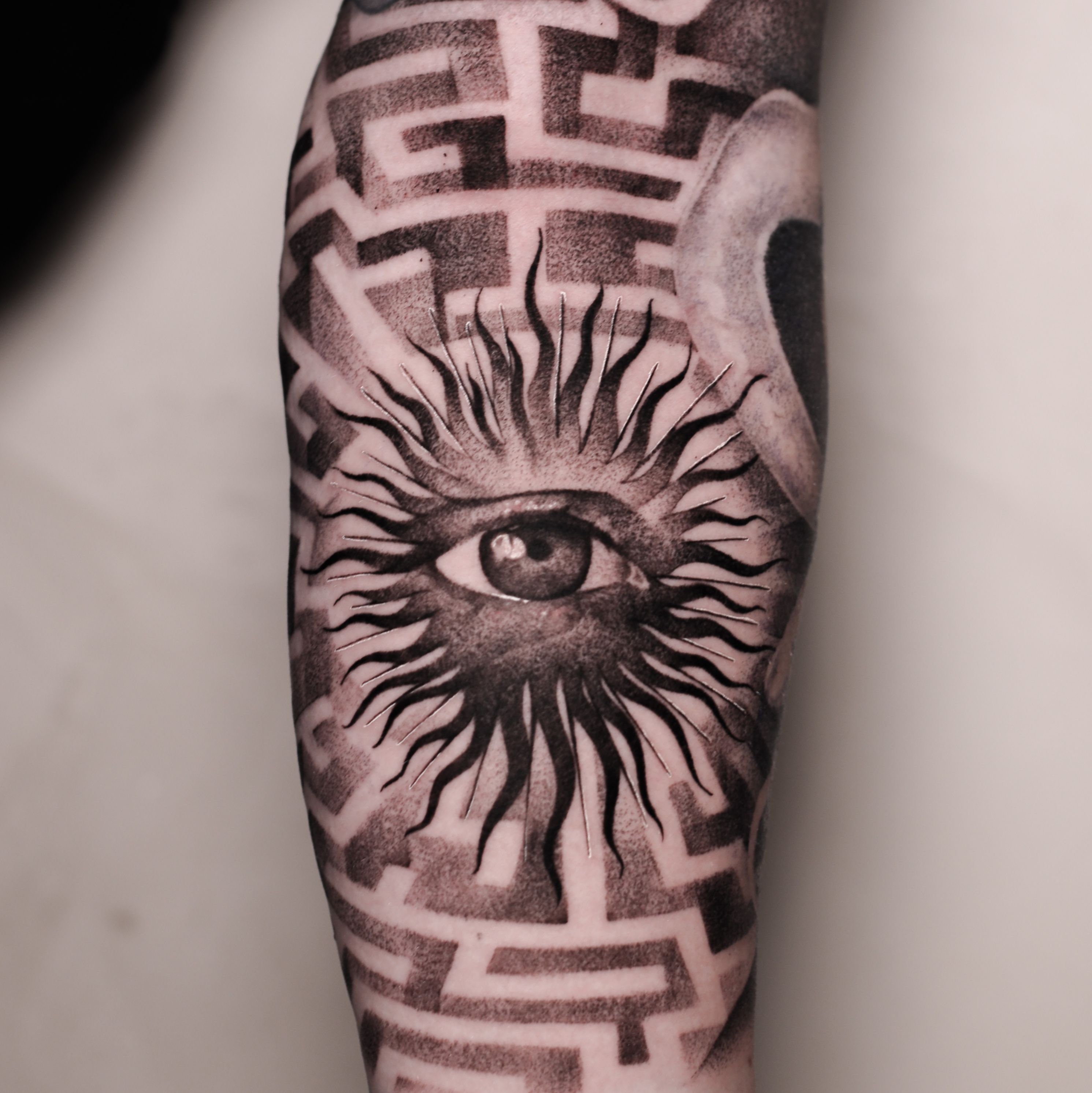 Realistic Eye In Sun Tattoo Design