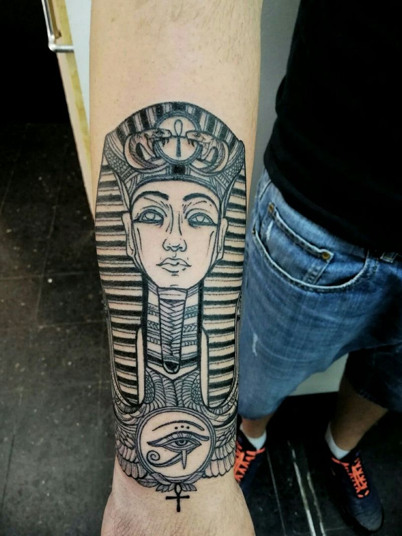 Tattoo uploaded by Sinergia Tattoo • Tatuaje estilo egipcio, con ...