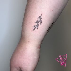 Handpoked Leaf Tattoo by Pokeyhontas @ KTREW Tattoo - Birmingham, UK #handpokedtattoo #tattoos #stickandpoke #stickandpoketattoo #birminghamuk #leaf #sprig