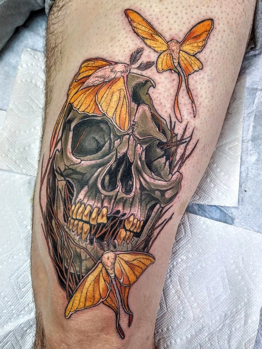Broken Skull Tattoo by byzart on DeviantArt