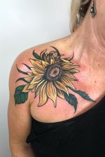 Done at Misery and Company Collective, Salt Lake City. #colortattoo#floraltattoo#sunflower#floral#flowers