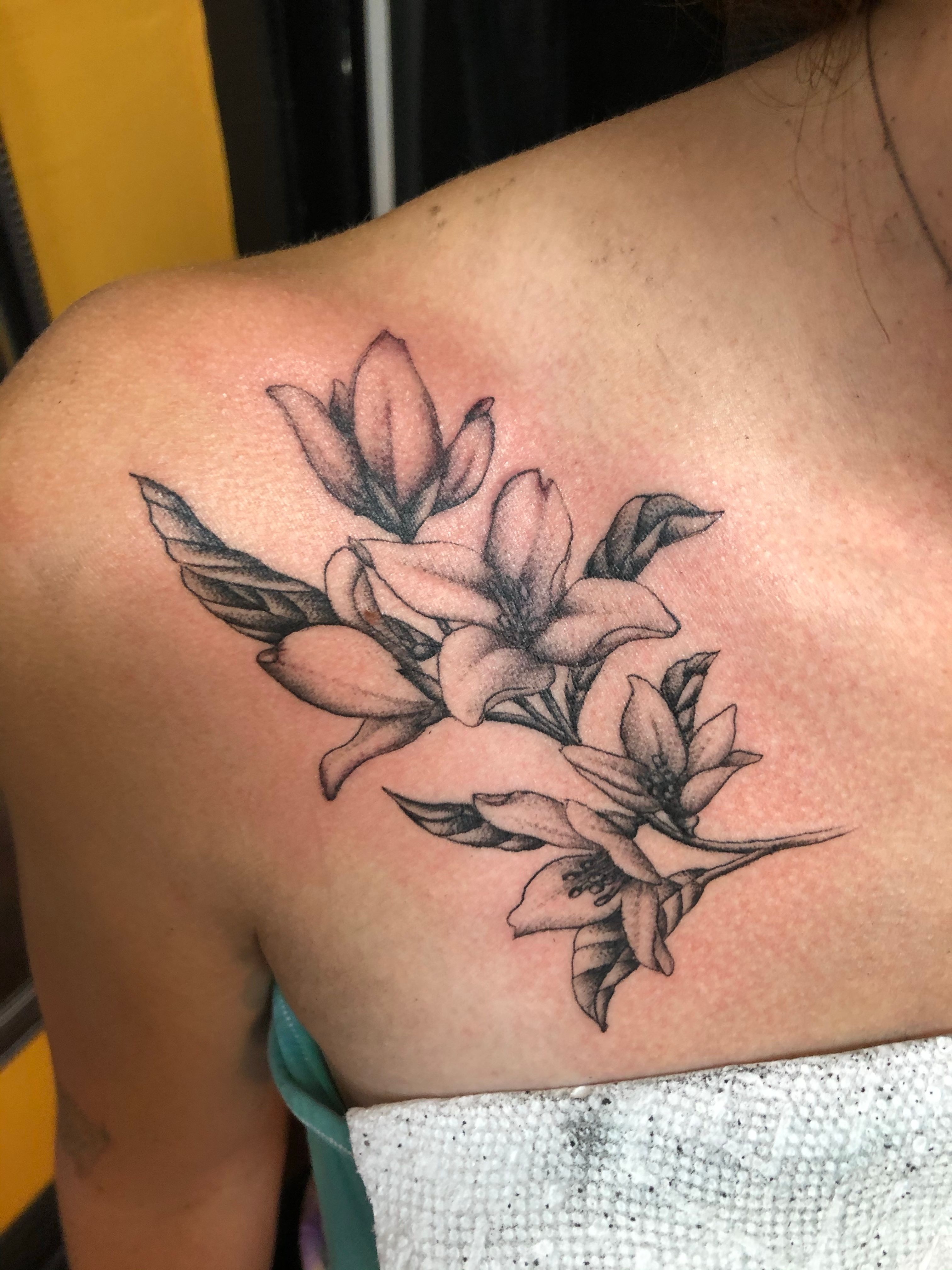 tattoos – Chrysantheme TATTOO