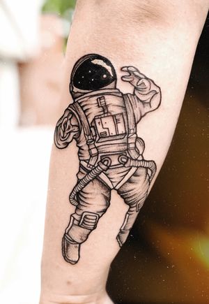 Astronaut floating, background coming in next session! 