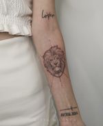 Loser/Lover/Lion Had the honor of adding this Fineline lion into a scared passed. This is not a cover of old scars but an add-on Tattoo was done with a single liner and took under 1 hour to do