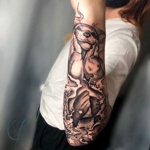 Illustrative Otter Tattoo by Andreanna Iakovidis. #ottertattoo #illustrativetattoo #losangeles #animaltattoo #halfsleeve #blackandgreyhalfsleeve #armtattoo