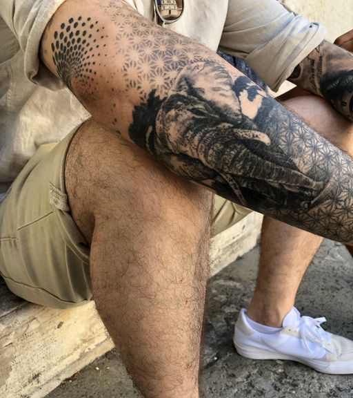 Flash tattoo