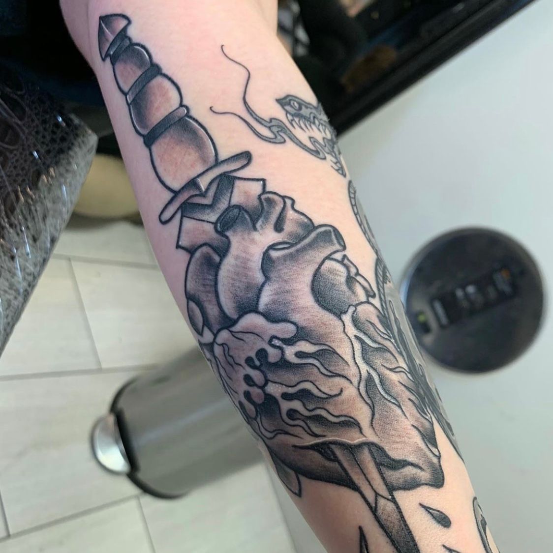 Finally had my leg finished last week. Done by Aaron Dear at Gold Dagger  Tattoo, Winchester UK. : r/tattoos