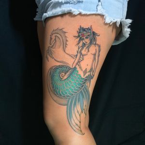 #mermaid #hawaii #neotraditional #seahorse .....#skeletonmermaidtattoo #mermaidtattoo #beach #underthesea #tattoo #tattoodisney #mermaidlife