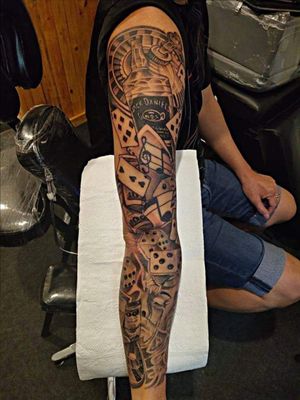 Mission complete Full sleeve tattoo #lasvegascasinotattooEmail : lorenzo_tattoostudio@yahoo.com.myIntagram : lorenzotattoostudio Wechat : lorenzo_domingo Contact Number : +6013-888-4805Ink Studio And Art Gelleries#art #tattoo #tattoos #tattooed #tattooing #tattooist #sandakantattoo #malaysiantattoo #australiantattoo #tattoocommunity #supportgoodtattooing #tattoolover #tattoomagazine #inkmaster #lorenzotattoostudioandbodypiercing http://www.wasap.my/60138884805/lorenzotattoostudioandbodypiercing.com.my