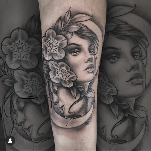 Flash tattoo