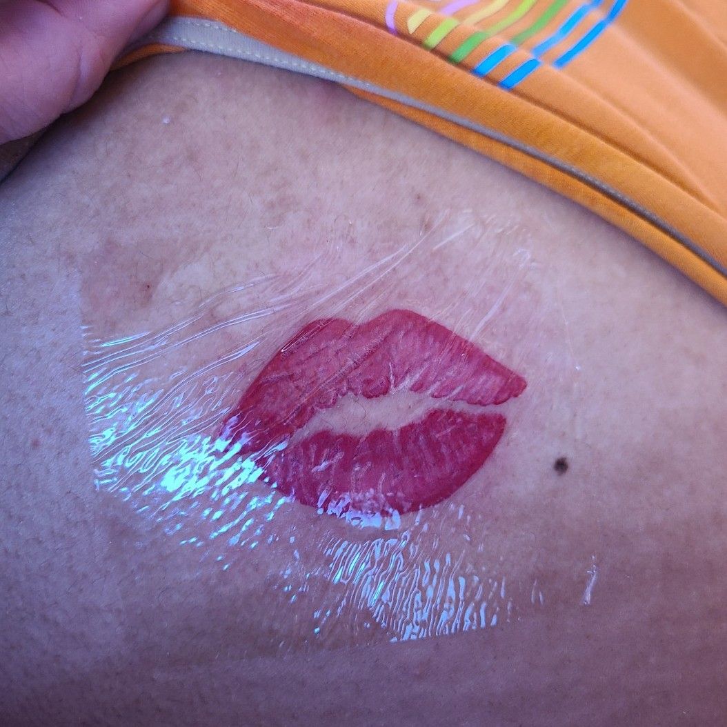 An aspiring model I saw on a Facebook post. I don't know his name or  anything but I'll find out! Lol. Love the kiss mark tat… | Mark tattoo, Kiss  tattoos, Kiss
