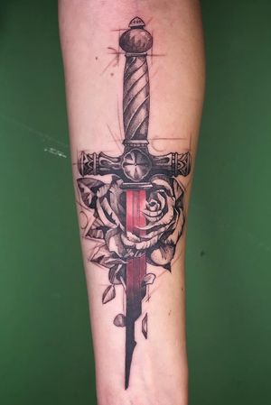 Thank you Alex for trusting me for your first tattoo!! Really enjoyed This project! Please write if you are interested in this style! DM or email 📧 @guiartwork@gmail.com if interested!.......#art #drawing #sketch #swordtattoo #swordandrose #tattoodesign #dayliart #sword #vintage #sketchy #artsy #flowertattoo #artdaily #tattooflash #rosetattoo #handdrawing #rose #sketchyrealism #sketchytattoo #styngtattoo #tattooart #instaart #guiartwork #redblade #tatts #tattoos #artwork #tattoodo #darkartists #armtattoo
