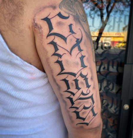 Flash tattoo