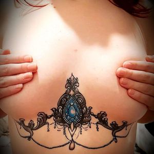underboob' in Old School (Traditional) Tattoos • Search in +1.3M