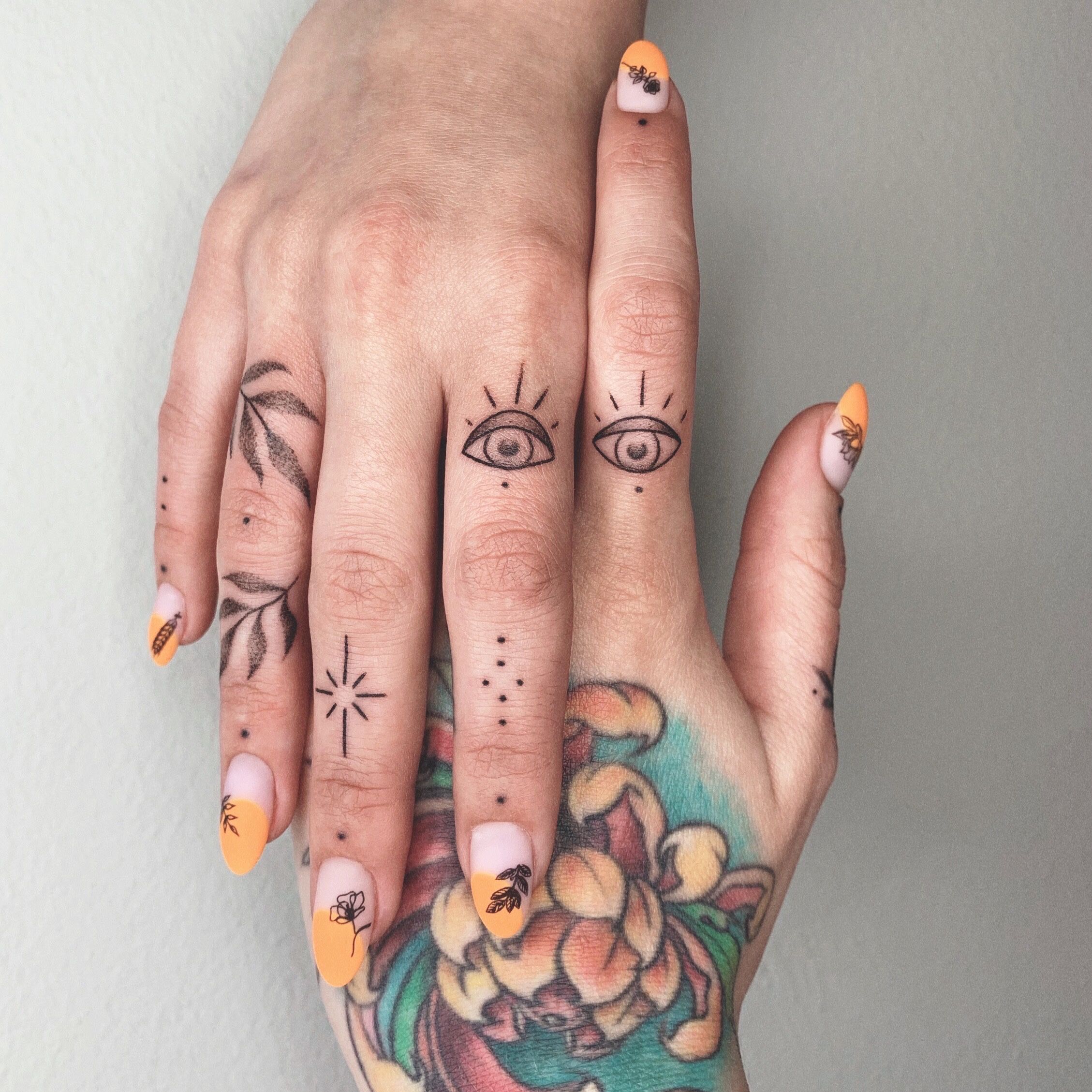 55 Unique Small Finger Tattoo Ideas | Hand and finger tattoos, Small finger  tattoos, Toe tattoos