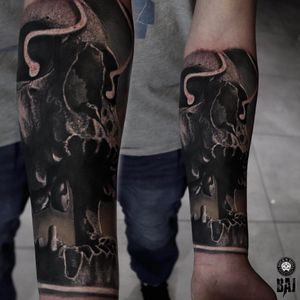Coverup with skull