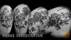Some of that x-ray floral action.nikkifirestarter.com...#flowertattoo #floraltattoo #grayscale #blackandgray #xray #xraytattoo #sleeve #sleevetattoo #flowers #babysbreath #floralart #tattoos #bodyart #bodymod #modification #ink #art #queerartist #queertattooist #mnartist #mntattoo #visualart #tattooart #tattoodesign #thetattooedlady #tattooedladymn #nikkifirestarter #firestartertattoos #firestarter #minnesotatattoo
