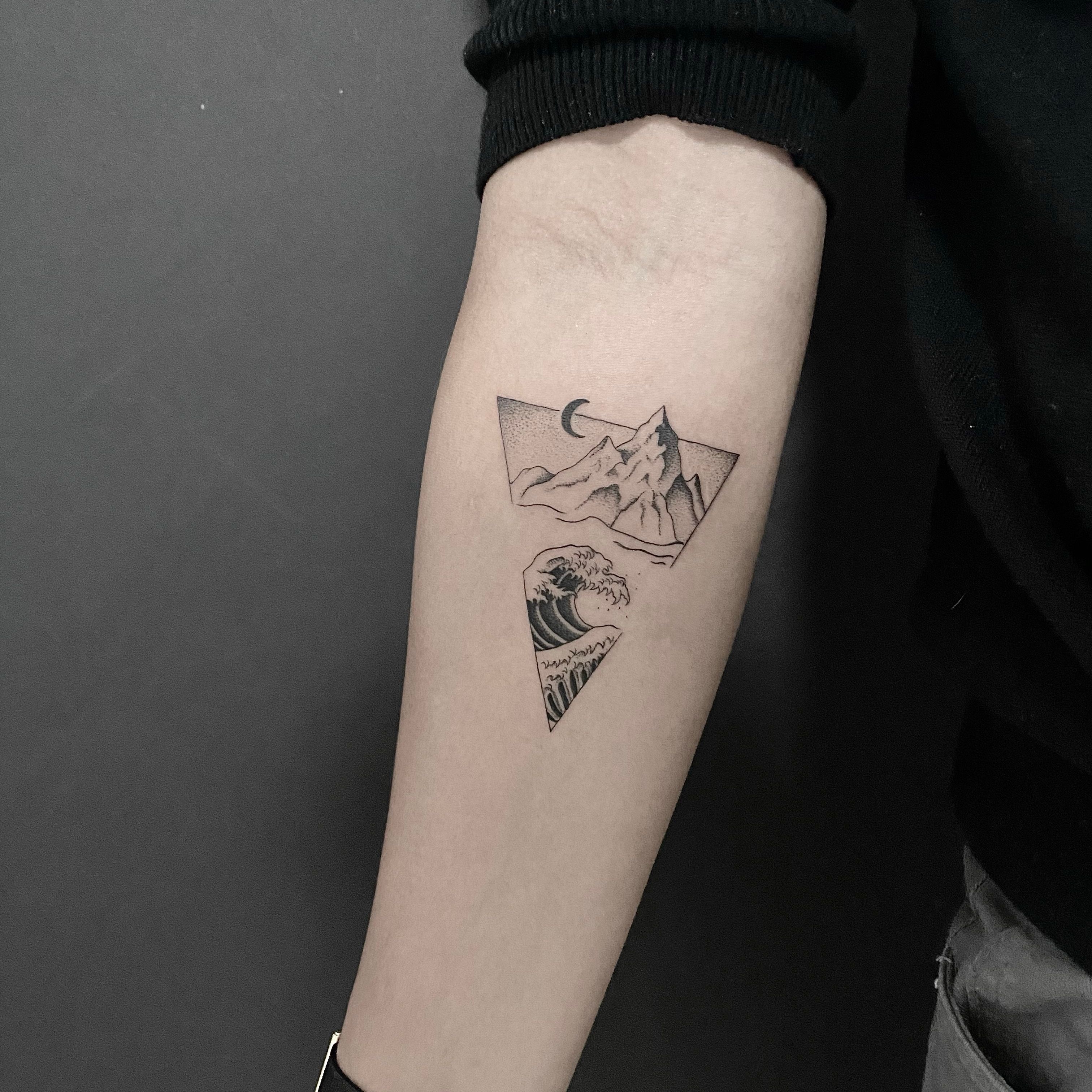 Mountain and waves by isaarttattoo  Tattoogridnet