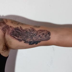 Tattoo by Rikardo Romero tattoo artist