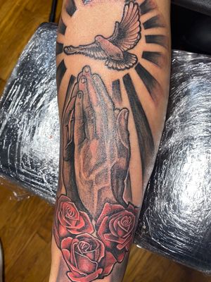 GKunny Tattoo Black and Gray TattooPraying hands Tattoo 