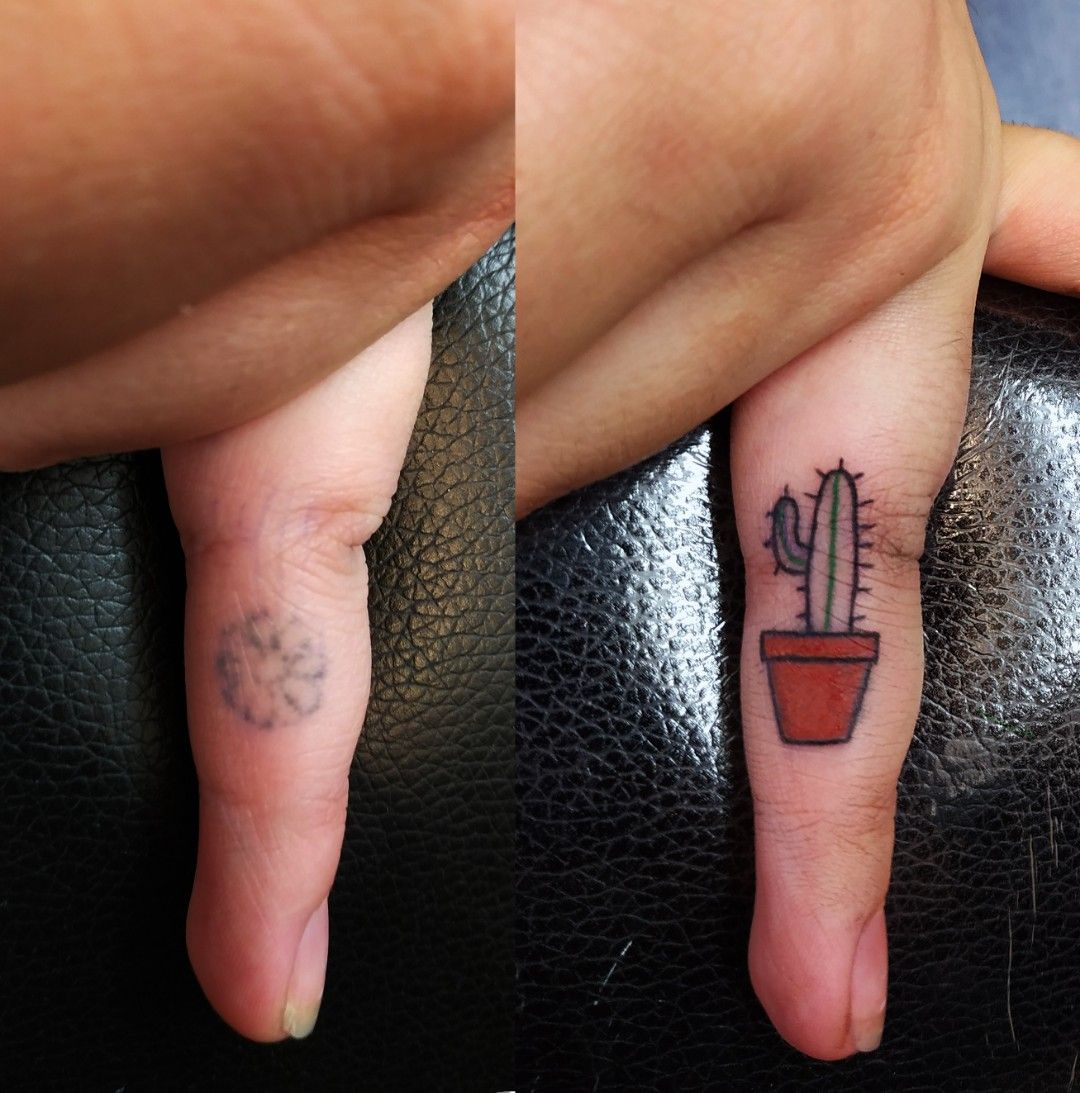 new cute cactus tattoo : r/cactus