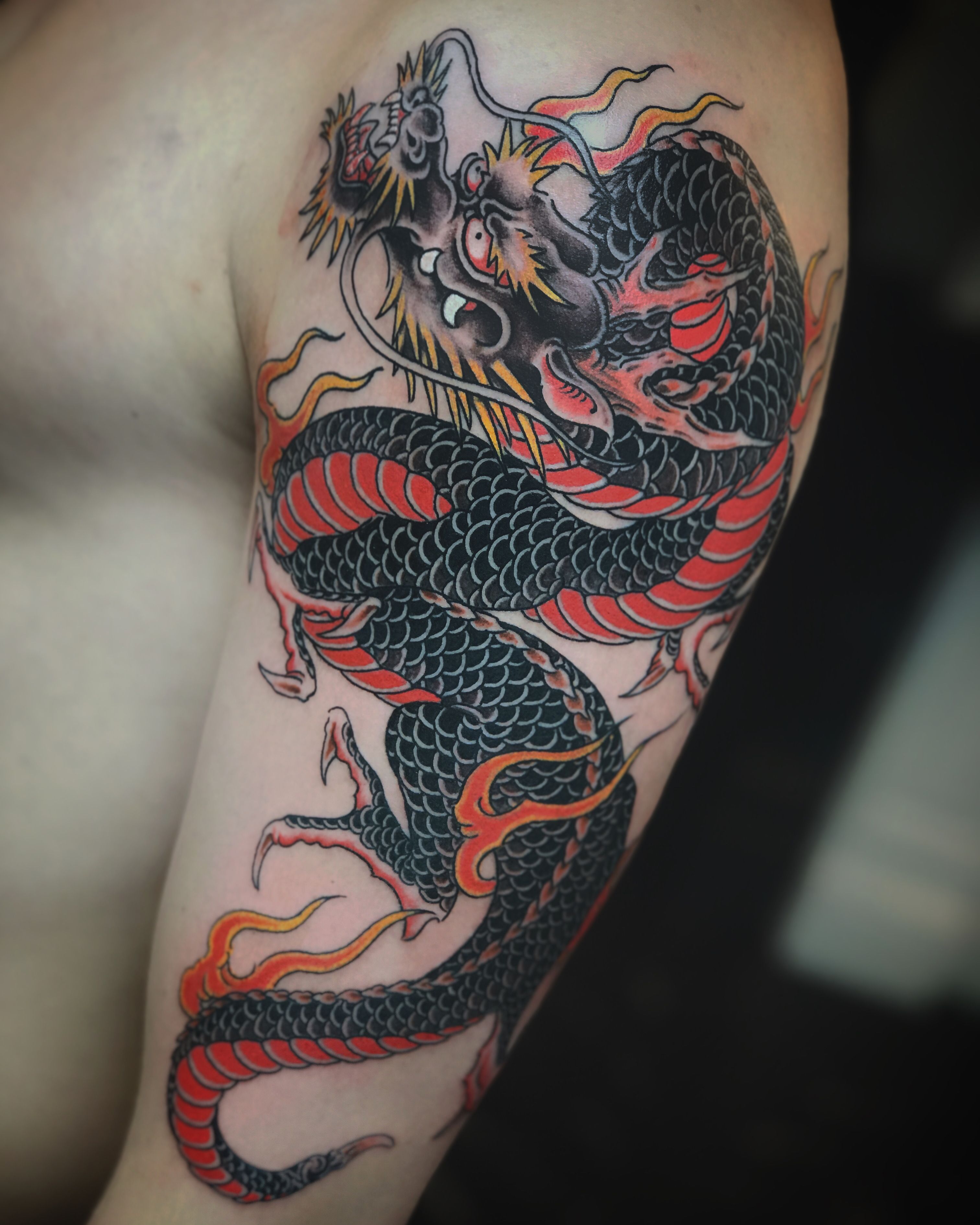 Tattoo uploaded by Manu Santana • #dragon #ryu #irezumi #oldschool #traditional #sevendoorstattoo #manusantana • Tattoodo