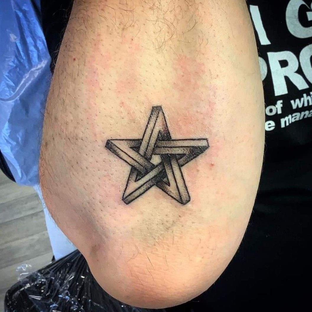 Pin by Chandler Rawson on cool tatoo | Elbow tattoos, Nautical star tattoos,  Star tattoos