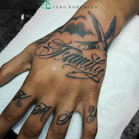 Flash tattoo