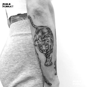 Tiger for @aylena.rosa , thanks so much! Done @amikatattoo .For appointments write me a PM or an email to pabloferrukt@icloud.com#blackworktattoo ....#tattoo #tattoos #tat #ink #inked #tattooed #tattoist #art #design #instaart #geometrictattoos #blackworktattoos #tatted #instatattoo #bodyart #tatts #tats #amazingink #tattedup #inkedup#berlin #berlintattoo #tiger #blackworkers #berlintattoos #black #schwarz  #tattooberlin #tigertattoo