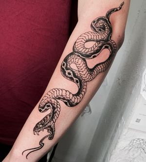 Hebi (snake) . ⁣ .⁣ .⁣ .⁣ .⁣ .⁣ #japanesetattooart #tattoolife #onlyblackart #irezumicollective #inked #tattoos #tattoo #orientaltattoo #blacktattooart #neotraditional #samuraitattoo #blxckink #tattooers #traditionaltattoo #ink #blacktattoo #art #tattooer #dotwork #tattooartist #hannyatattoo #dragontattoo #blackworktattoo #horimono #tattoodo #tattoowork #tattooart #geishatattoo #colortattoo #blackandgrey 