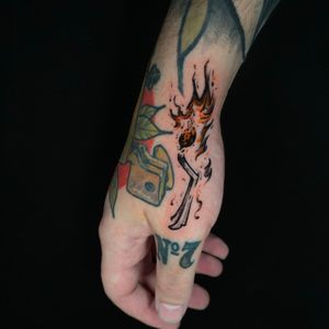 A Gap filler for my buddy :)  ⁣ .⁣ .⁣ .⁣ .⁣ .⁣ #tattoo #inked #neotraditionaltattoo #tattoos #tattooartist 
