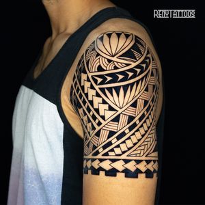 Polynesian Style Quarter Sleeve Tattoo. 