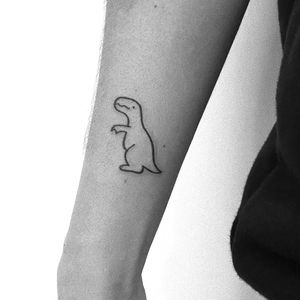 #Tyrannosaurus #trex #trextattoo #stattoo #smalltattoo #minimaltattoo #minimalism #tattoos #tattoo #tattoodo #tattoolovers #tattooideas #tattoostyle #linework #lineworktattoo #inked 