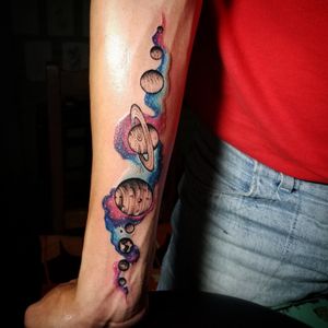 Watercolor !!...#ink #inkaddict #inked #inklife #inkart #tattoos #tattooed #tattooidea #tattoolife #fineline #th_ink_cuba #tattooistart #tattooart #tattootime #tattoooftheday #tattoo #tatt #tattooartist #watercolortattoo #minimalist #planetsttatoo #abstracto  #art #bodyart #artoftheday #artgallery #tatuajeabstracto #armtattoo