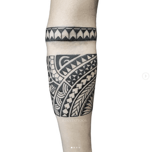 Polynesian Tribal Style double arm band tattoo. #tribal #polynesianstyle #armband #tribalarmband
