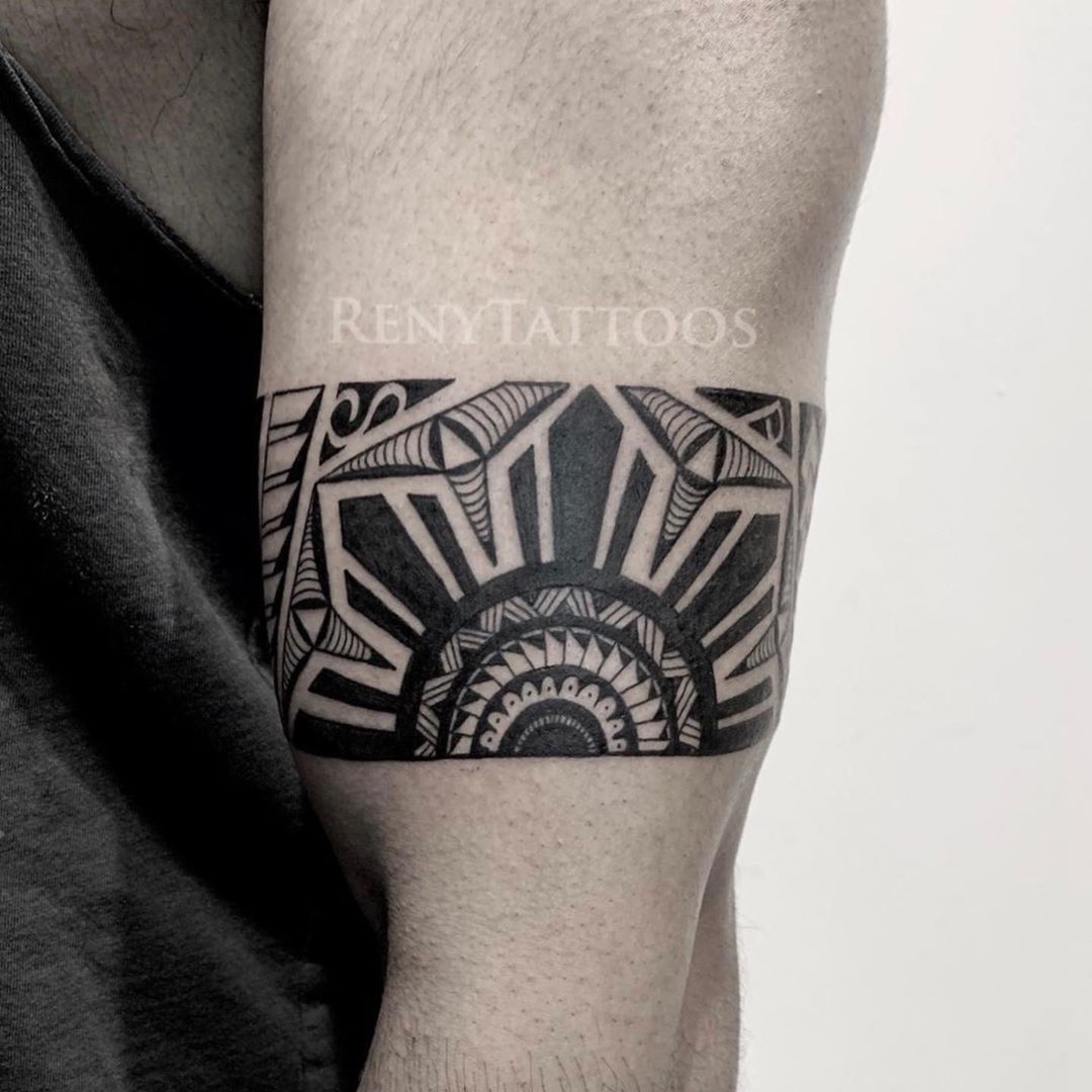 breken Wees Bont Tattoo uploaded by RenyTattoos • Philippine Sun with Polynesian Style arm  band Tattoo #polynesianstyle #tribal #tribalarmband #PhilippineSun •  Tattoodo