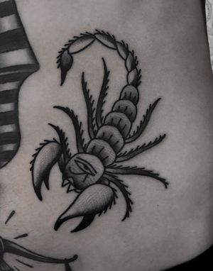 Traditional scorpion tattoo by satanischepferde #scorpion #insect #egyptian #cawler #boldlines #traditional #tradtattoo #blackwork #classictattoo #oldschool 