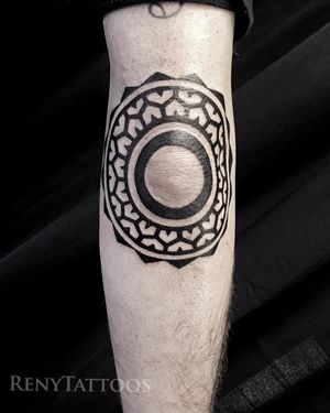 Tattoo uploaded by RenyTattoos • Tribal Elbow Tattoo #polynesiantribal  #tribalelbow • Tattoodo