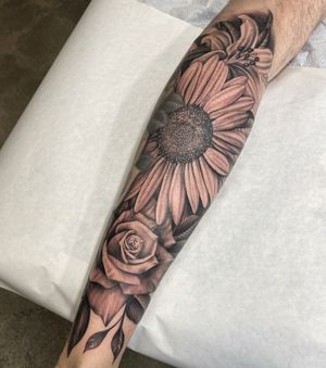 Floral leg sleeve 