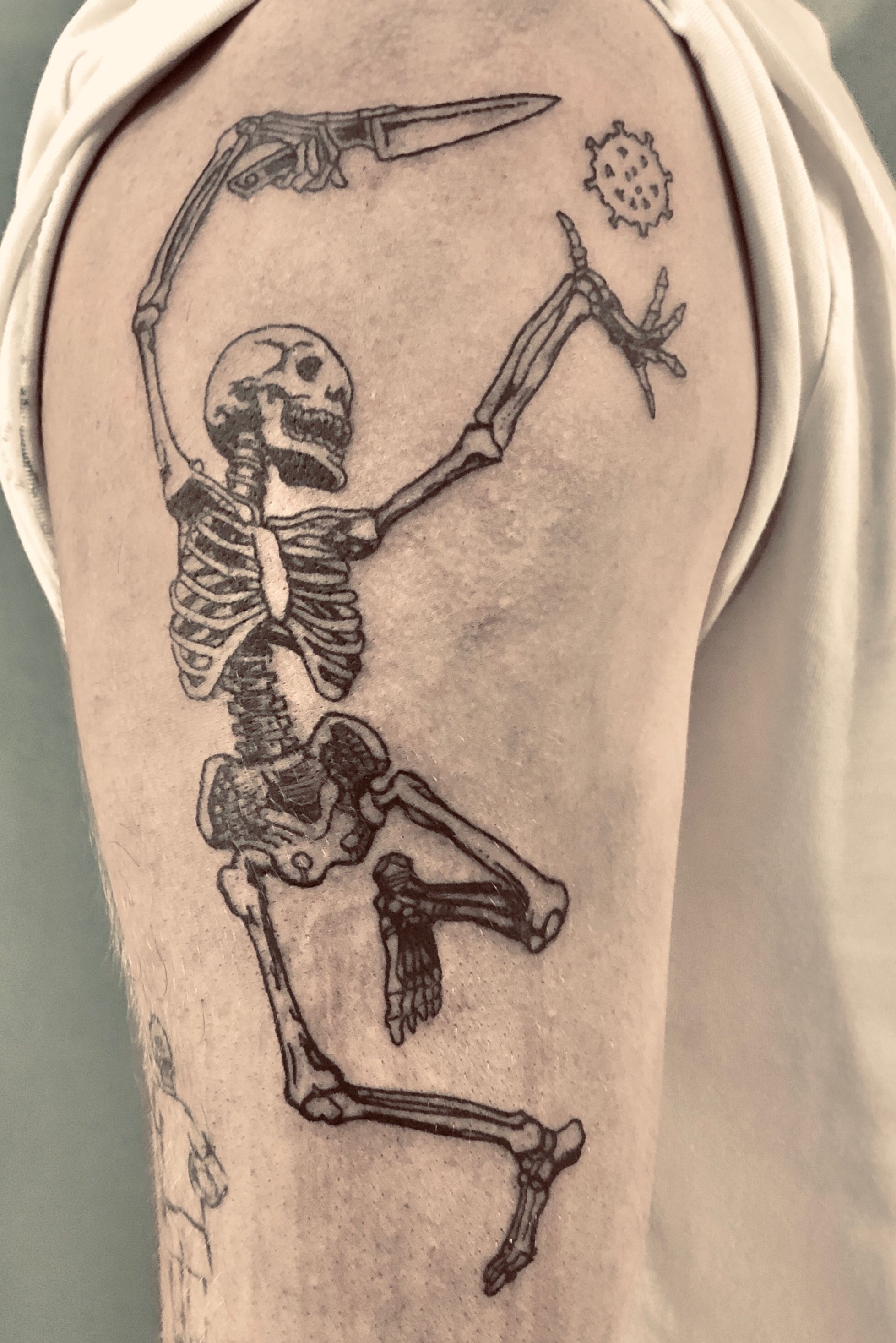17 Incredible Skeleton Tattoo Art Images Gallery