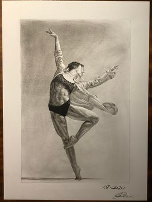 This is a Modern Dancer, made it on A4 paper with charcoal
