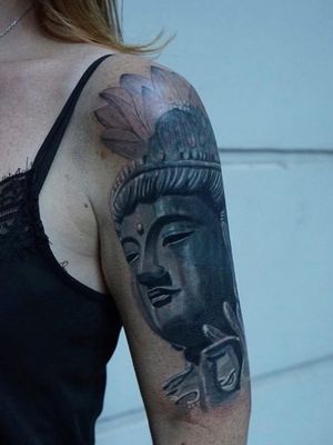 Cover up Buddha statue