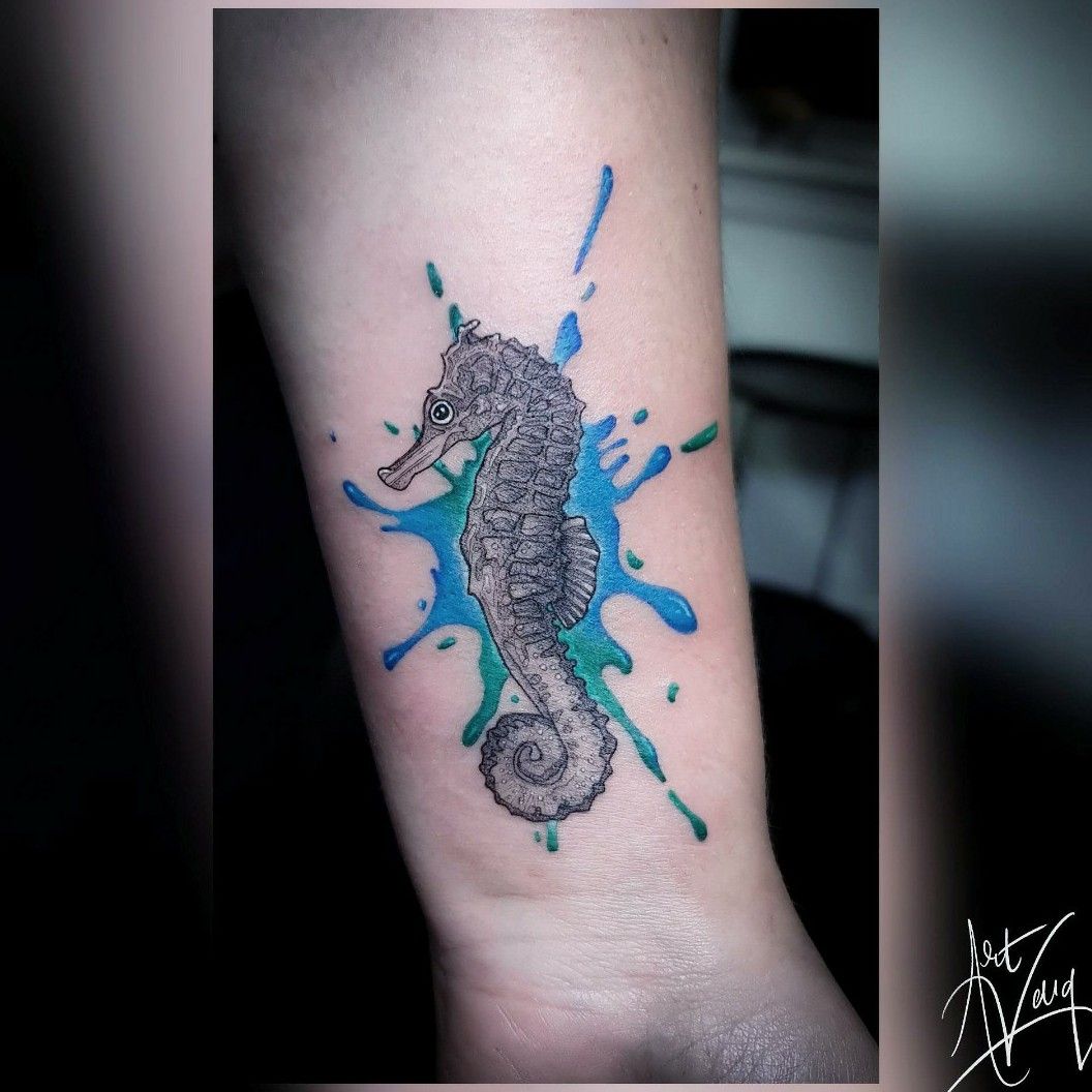 Tattoo Sticker Sea Horse Love Heart Arrow Temporary Waterproof Flash Makeup  Hand Arm Neck Fake Fake Body Art for Men Women - AliExpress