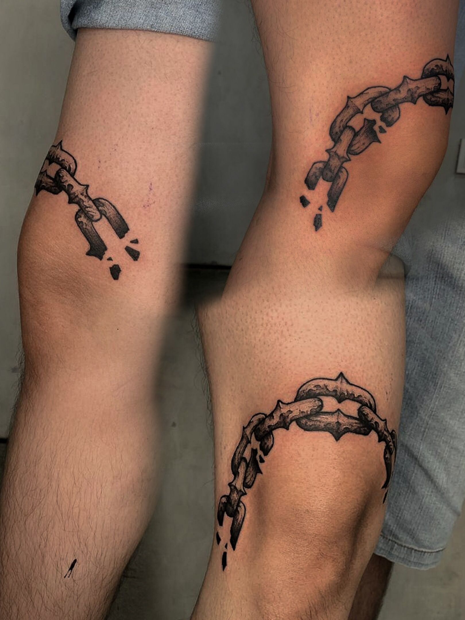 Broken chain tattoo by Loz McLean  Tattoogridnet
