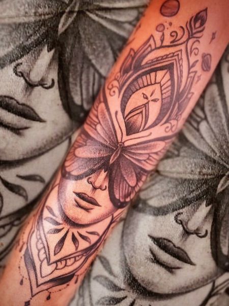 Flash tattoo